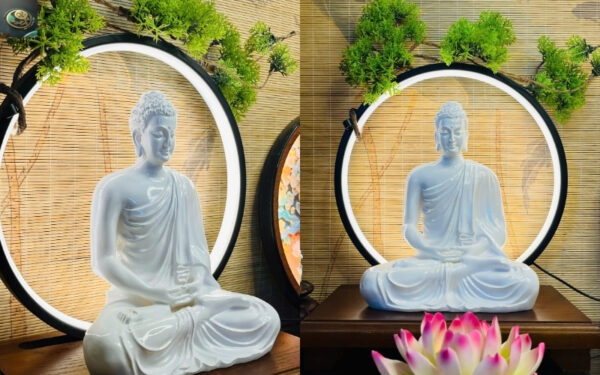 Tượng Bổn Sư Thích Ca Mâu Ni Phật Chất Liệu Composite 25cm